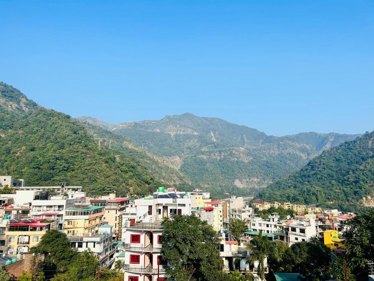 Chandra Palace Rishikesh Bagian luar foto